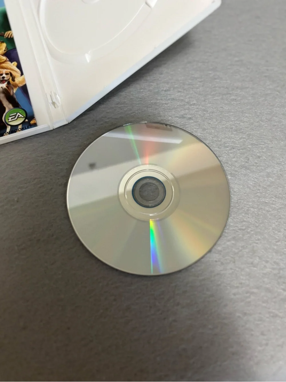 The Sims 2 Pets (Wii) - White Case
